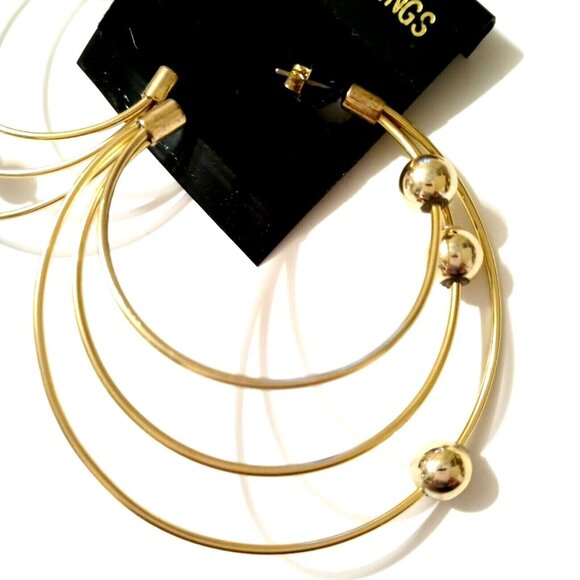 Gold Tone Hoop Earrings Triple Circle Dangle New - Picture 3 of 5